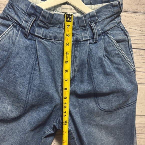 Something Navy paper bag jeans - Picture 9 of 11
